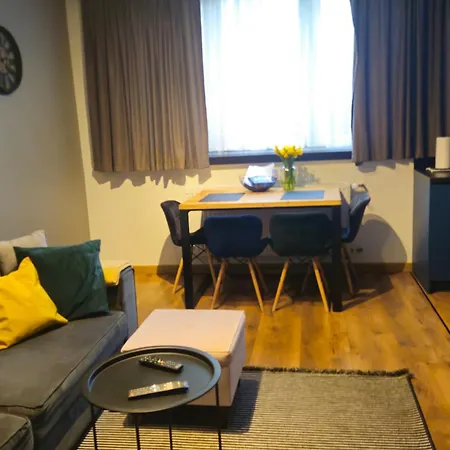 Leszczyńska 29 - Cicho, Blisko Centrum, Idealny Na Rower I Narty *