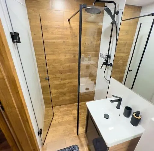 Leszczynska 29 - Blisko Szczyrk, Darmowy Parking, Idealny Na Narty I Rower Apartmán *