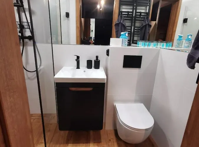 Leszczyńska 29 - Cicho, Blisko Centrum, Idealny Na Rower I Narty Apartament *
